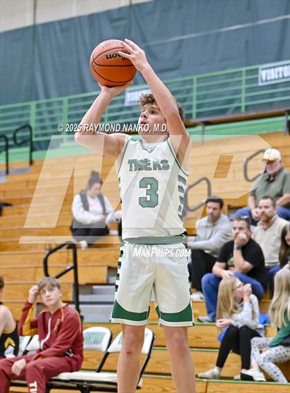 Thumbnail 2 in FR: Alexandria-Monroe @ Yorktown photogallery.