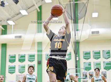 Thumbnail 3 in FR: Alexandria-Monroe @ Yorktown photogallery.