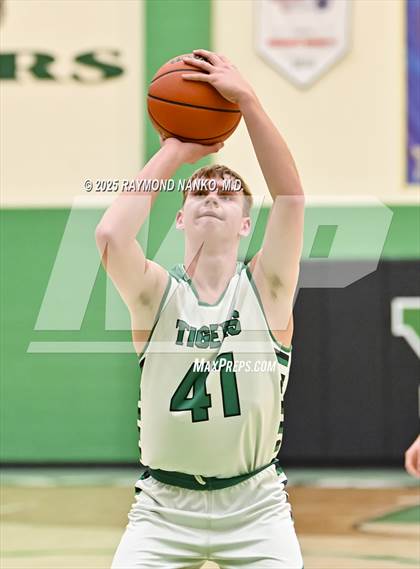 Thumbnail 1 in FR: Alexandria-Monroe @ Yorktown photogallery.