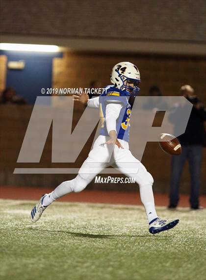 Thumbnail 2 in Andale @ Collegiate photogallery.