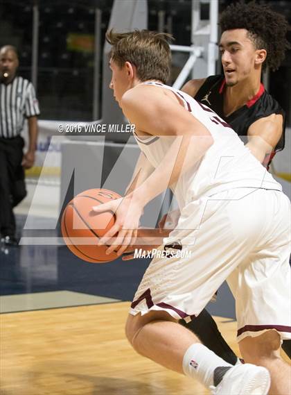 Thumbnail 2 in Mercer Island vs. Wilson photogallery.