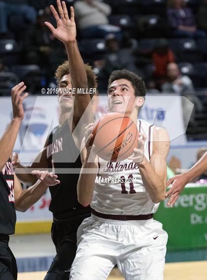 Thumbnail 3 in Mercer Island vs. Wilson photogallery.