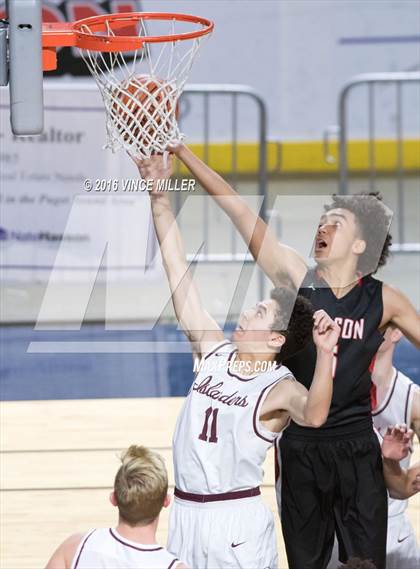 Thumbnail 3 in Mercer Island vs. Wilson photogallery.