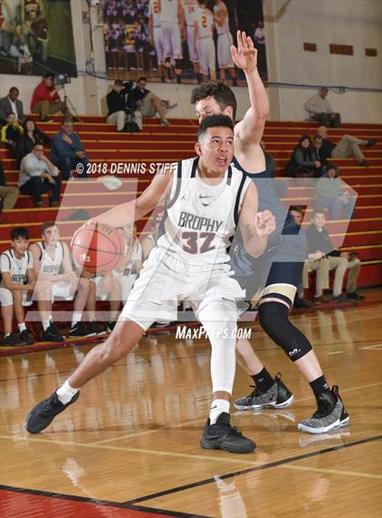 Thumbnail 3 in Notre Dame (SO) vs. Brophy College Prep (Father Barry Christmas Classic) photogallery.