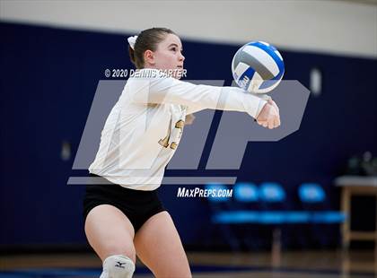 Thumbnail 2 in Kennesaw Mountain vs. Sprayberry (Tri Match) photogallery.