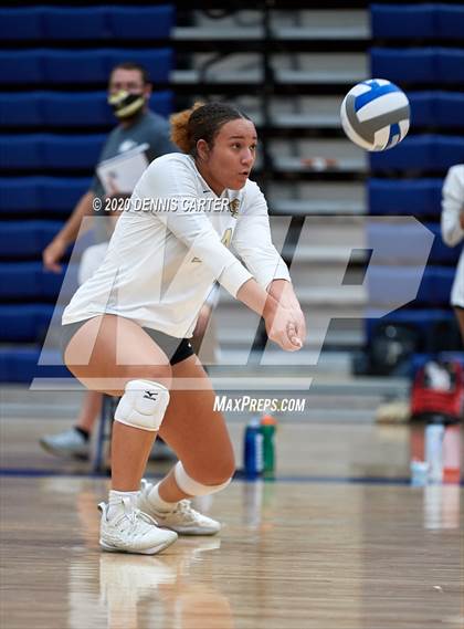 Thumbnail 2 in Kennesaw Mountain vs. Sprayberry (Tri Match) photogallery.