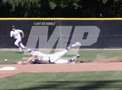Thumbnail 2 in St. Joseph Notre Dame vs. St. Patrick-St. Vincent (CIF NCS Division 4 Final) photogallery.