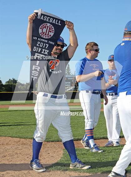 Thumbnail 2 in St. Joseph Notre Dame vs. St. Patrick-St. Vincent (CIF NCS Division 4 Final) photogallery.