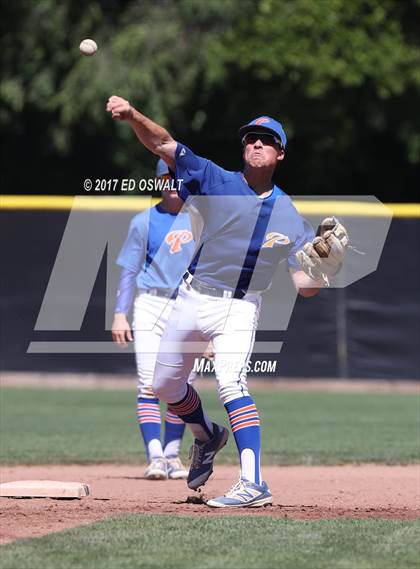 Thumbnail 2 in St. Joseph Notre Dame vs. St. Patrick-St. Vincent (CIF NCS Division 4 Final) photogallery.
