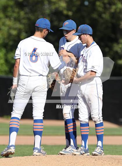 Thumbnail 2 in St. Joseph Notre Dame vs. St. Patrick-St. Vincent (CIF NCS Division 4 Final) photogallery.
