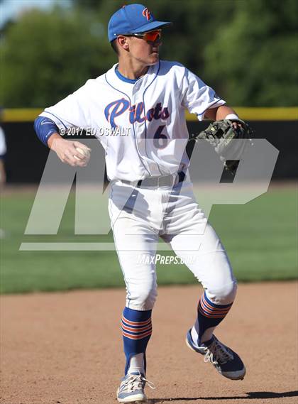 Thumbnail 2 in St. Joseph Notre Dame vs. St. Patrick-St. Vincent (CIF NCS Division 4 Final) photogallery.