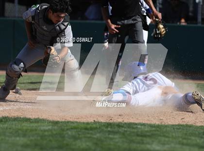 Thumbnail 1 in St. Joseph Notre Dame vs. St. Patrick-St. Vincent (CIF NCS Division 4 Final) photogallery.