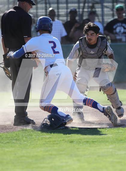 Thumbnail 3 in St. Joseph Notre Dame vs. St. Patrick-St. Vincent (CIF NCS Division 4 Final) photogallery.