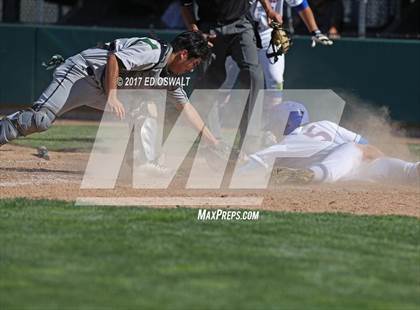 Thumbnail 3 in St. Joseph Notre Dame vs. St. Patrick-St. Vincent (CIF NCS Division 4 Final) photogallery.