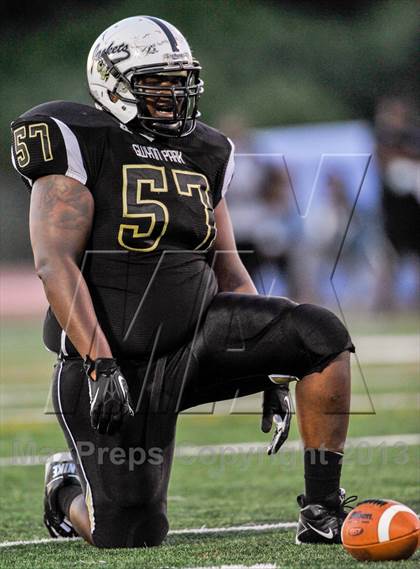Thumbnail 2 in Gwynn Park vs. Eleanor Roosevelt (Prince George’s Pigskin Classic)  photogallery.
