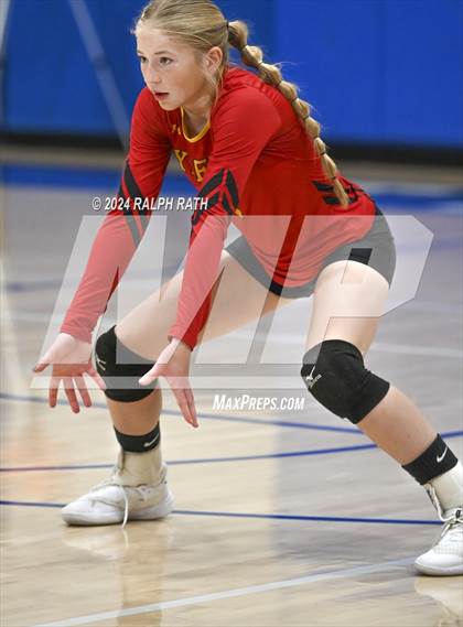 Thumbnail 1 in Yreka @ Orland photogallery.