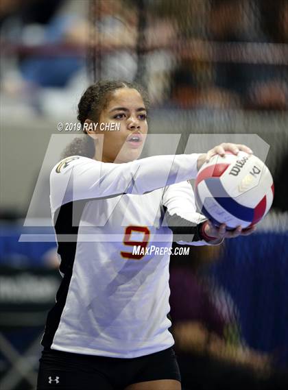 Thumbnail 1 in Coronado vs. Lewis-Palmer (CHSAA 4A State Semifinal) photogallery.