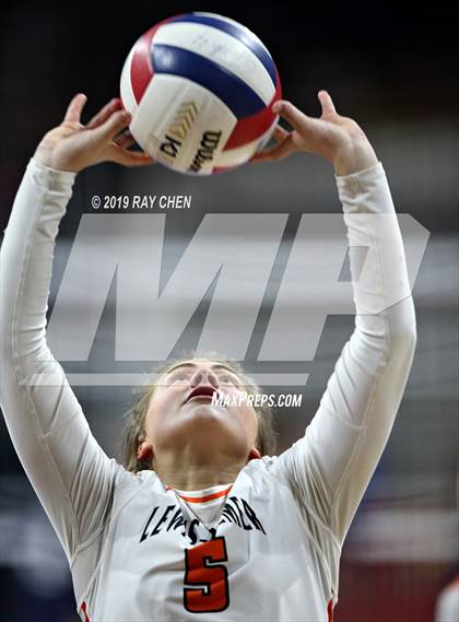 Thumbnail 1 in Coronado vs. Lewis-Palmer (CHSAA 4A State Semifinal) photogallery.