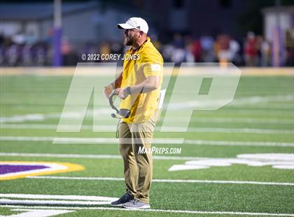 Thumbnail 2 in Perry vs Jones County  photogallery.