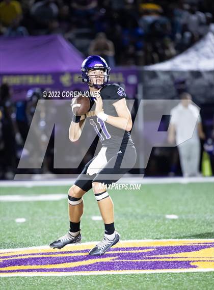 Thumbnail 3 in Perry vs Jones County  photogallery.