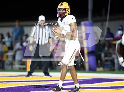 Thumbnail 2 in Perry vs Jones County  photogallery.