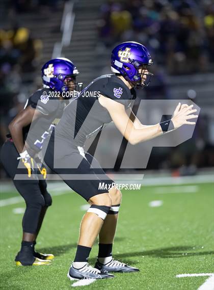 Thumbnail 2 in Perry vs Jones County  photogallery.