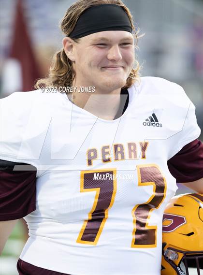 Thumbnail 2 in Perry vs Jones County  photogallery.