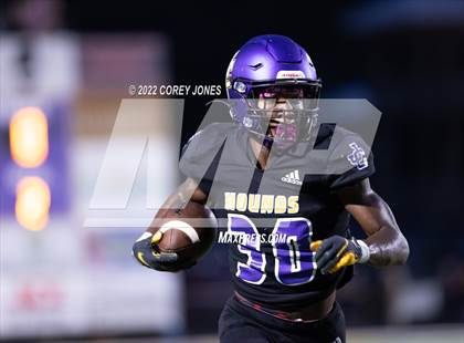 Thumbnail 1 in Perry vs Jones County  photogallery.