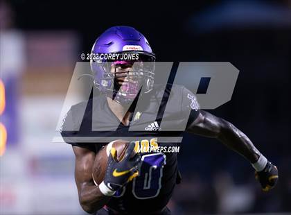 Thumbnail 2 in Perry vs Jones County  photogallery.