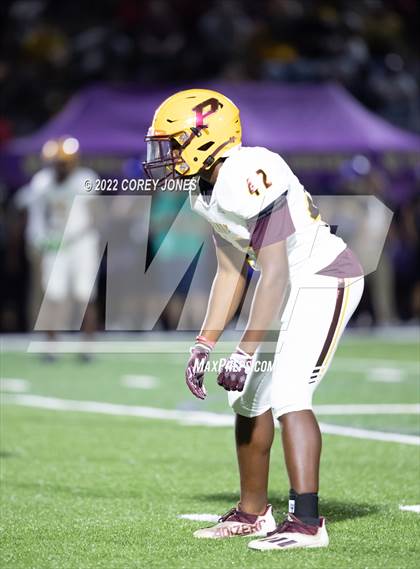Thumbnail 3 in Perry vs Jones County  photogallery.