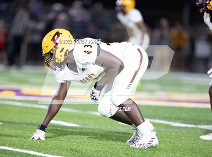 Thumbnail 2 in Perry vs Jones County  photogallery.