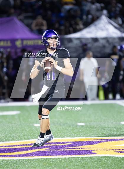 Thumbnail 2 in Perry vs Jones County  photogallery.