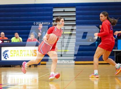 Thumbnail 2 in East Syracuse-Minoa vs New Hartford photogallery.