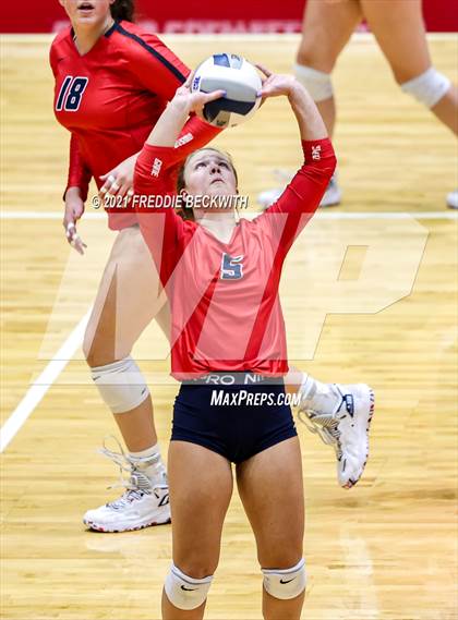Thumbnail 2 in Canyon vs. Grapevine (UIL Volleyball 5A Semi-Finals)  photogallery.