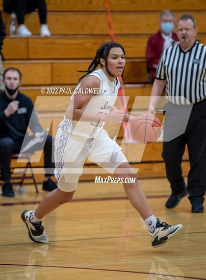 Thumbnail 3 in Bellarmine Prep vs Sumner (SPSL 4A playoff) photogallery.