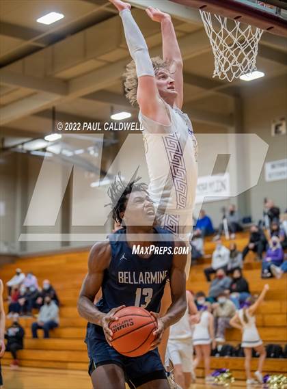 Thumbnail 3 in Bellarmine Prep vs Sumner (SPSL 4A playoff) photogallery.