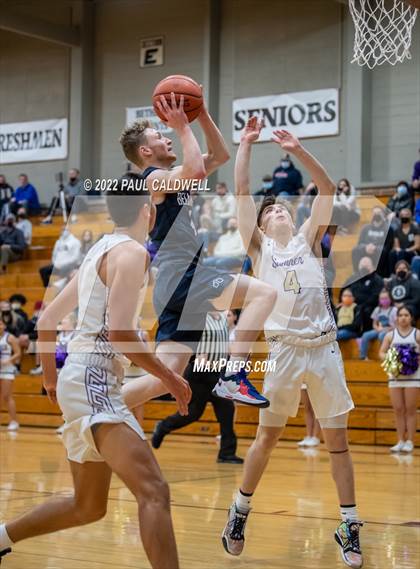 Thumbnail 3 in Bellarmine Prep vs Sumner (SPSL 4A playoff) photogallery.