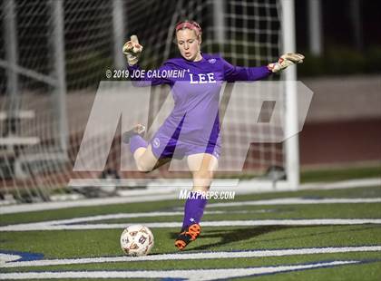 Thumbnail 2 in Lee [Robert E.] vs Brandeis (UIL 6A Bi-District Playoff) photogallery.
