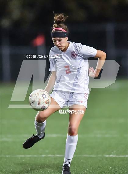 Thumbnail 3 in Lee [Robert E.] vs Brandeis (UIL 6A Bi-District Playoff) photogallery.