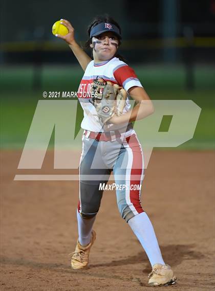 Thumbnail 1 in River Valley vs. Northland Prep Academy (AIA 2A Semifinal) photogallery.