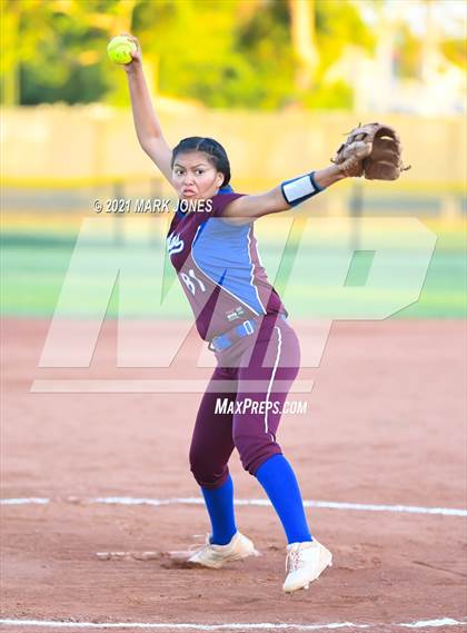 Thumbnail 3 in River Valley vs. Northland Prep Academy (AIA 2A Semifinal) photogallery.