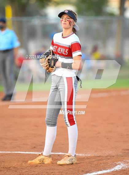 Thumbnail 2 in River Valley vs. Northland Prep Academy (AIA 2A Semifinal) photogallery.