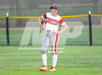 Thumbnail 2 in River Valley vs. Northland Prep Academy (AIA 2A Semifinal) photogallery.