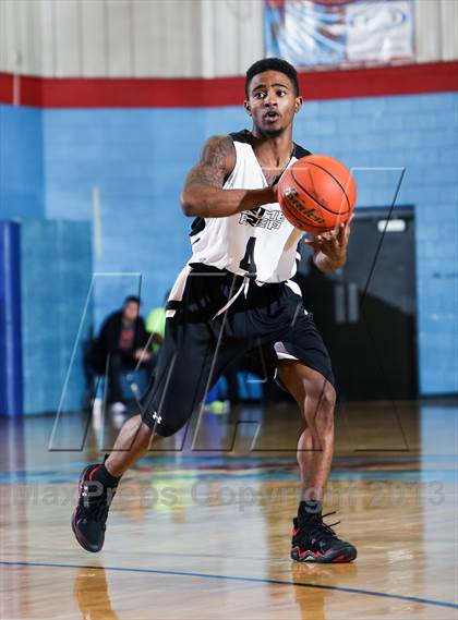 Thumbnail 3 in Prime Prep vs. Mustang (Elite 14 Tournament) photogallery.