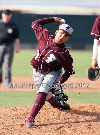 Thumbnail 2 in Fontana @ Redlands photogallery.