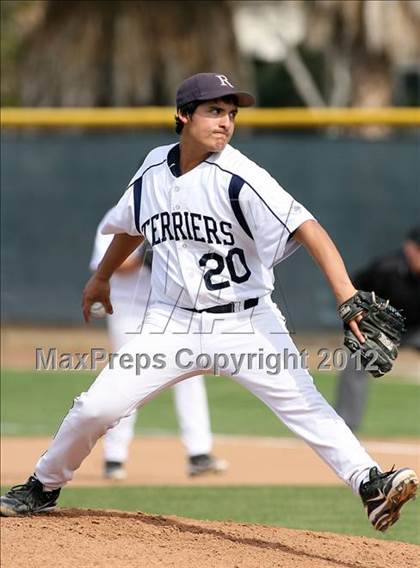 Thumbnail 3 in Fontana @ Redlands photogallery.