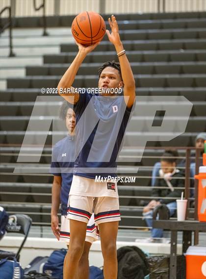 Thumbnail 2 in Fort Bend Dulles @ Klein Collins (New Caney Tournament) photogallery.