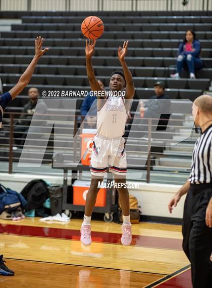 Thumbnail 2 in Fort Bend Dulles @ Klein Collins (New Caney Tournament) photogallery.