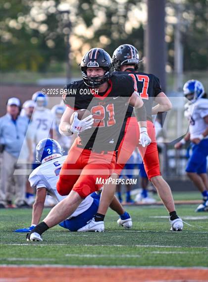 Thumbnail 1 in Conner vs Ryle  photogallery.