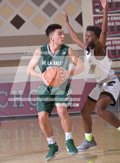 Thumbnail 1 in De La Salle vs. Beverly Hills (Rancho Mirage Holiday Invitational) photogallery.